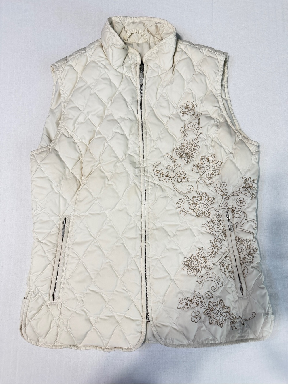 Eddie Bauer Premium Goose Down
Vest Women's Quilted Embroidered Full Zip size XS